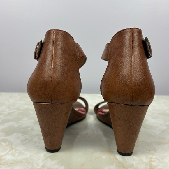 American Eagle By Payless Wedge Heel Sandals Size 9.5 - Picture 2 of 7